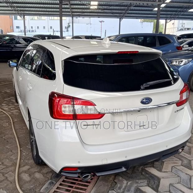 Subaru Levorg 2018 White