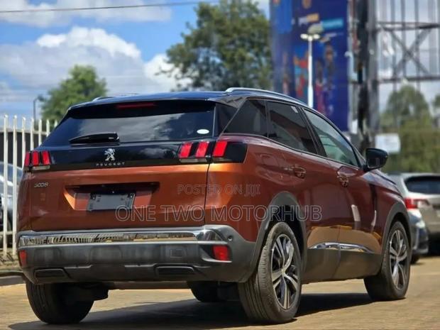 Peugeot 3008 2019 Brown