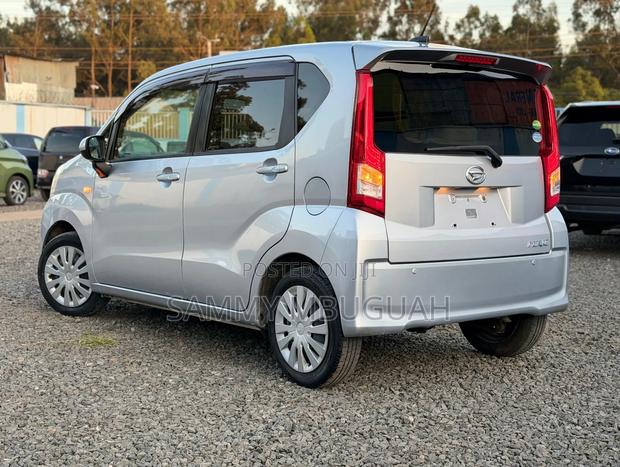 Daihatsu Move 2020 Silver