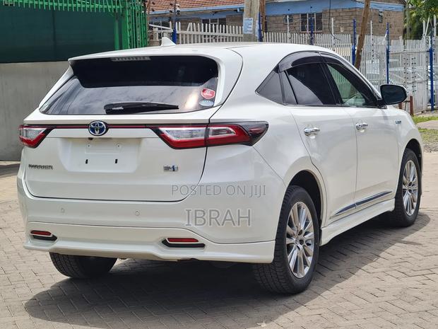 Toyota Harrier 2019 White