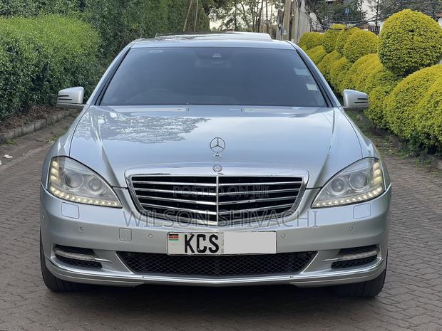 Mercedes-Benz S-Class 2011 Silver