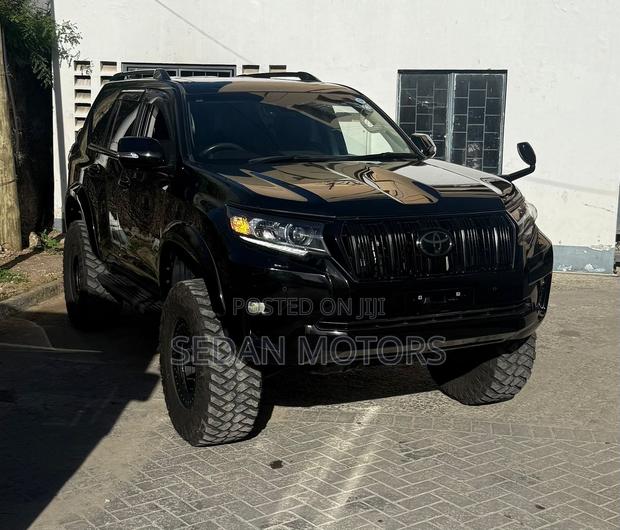 Toyota Land Cruiser Prado 2019 Matt Black