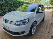 Volkswagen Touran 2014 White for sale