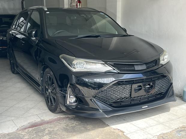 Toyota Corolla Fielder 2020 Matt Black