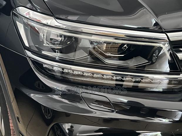 Volkswagen Tiguan 2019 Matt Black
