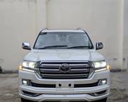 Toyota Land Cruiser 2019 Pearl for sale