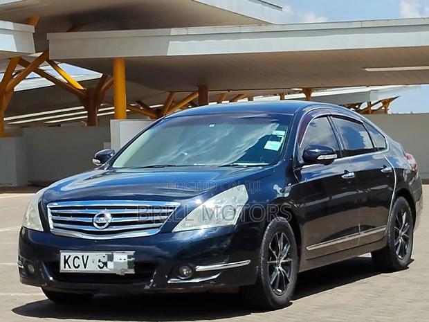 Nissan Teana 2012 Black