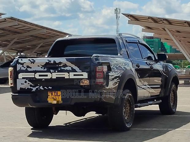 Ford Ranger 2015 Black