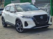 Nissan Kicks 2020 White for sale