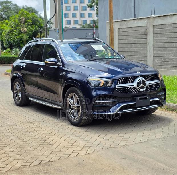 Mercedes-Benz GLE-Class 2020 Blue