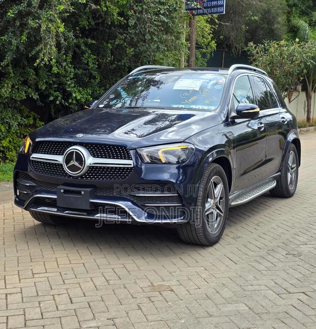 Mercedes-Benz GLE-Class 2020 Blue