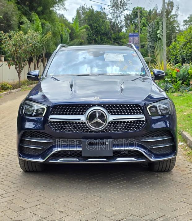 Mercedes-Benz GLE-Class 2020 Blue