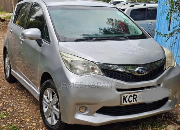 Subaru Trezia 2011 Silver