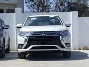 Mitsubishi Outlander 2.4 PHEV AWD 2019 Pearl for sale