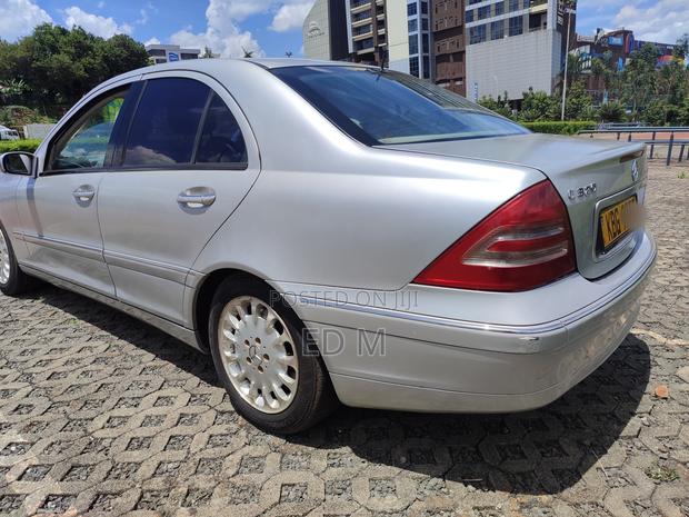 Mercedes-Benz C320 2000 Silver