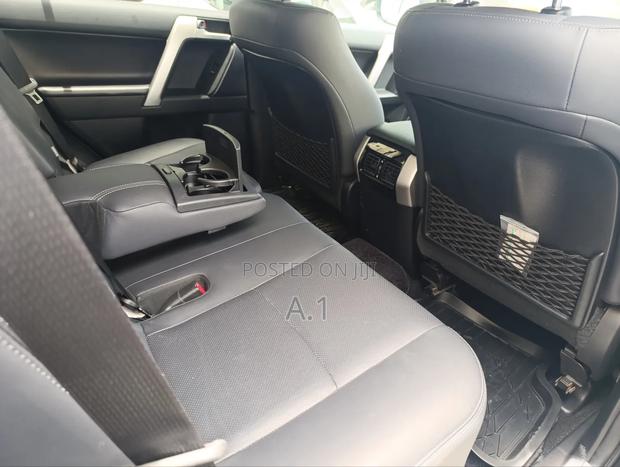Toyota Land Cruiser Prado 2.7 2019 Matt Black