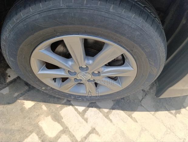 Toyota Wish 2018 Gray