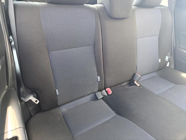 Toyota Vitz 1.5 FWD Hybrid 5dr 2019 Blue