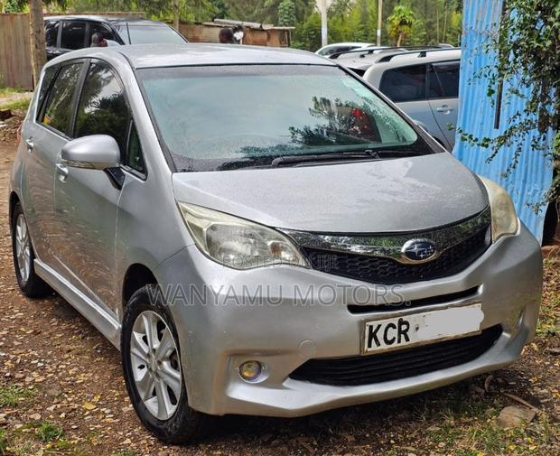 Subaru Trezia 2011 Silver