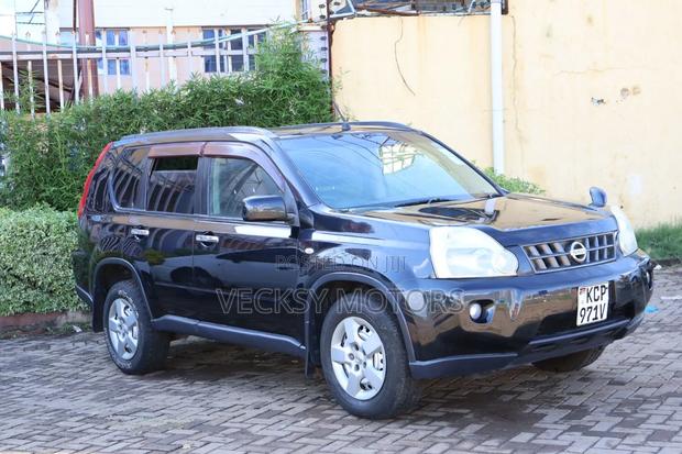 Nissan X-Trail 2010 Black