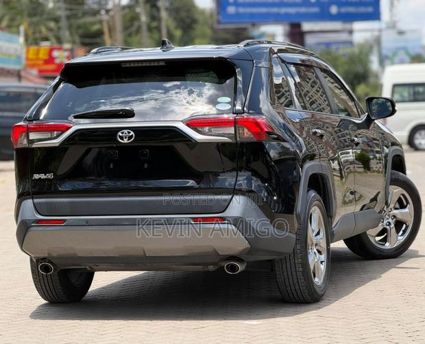 Toyota RAV4 2020 Black