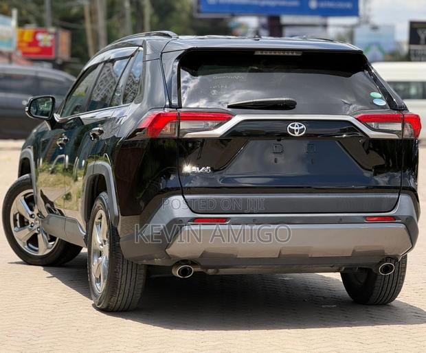 Toyota RAV4 2020 Black