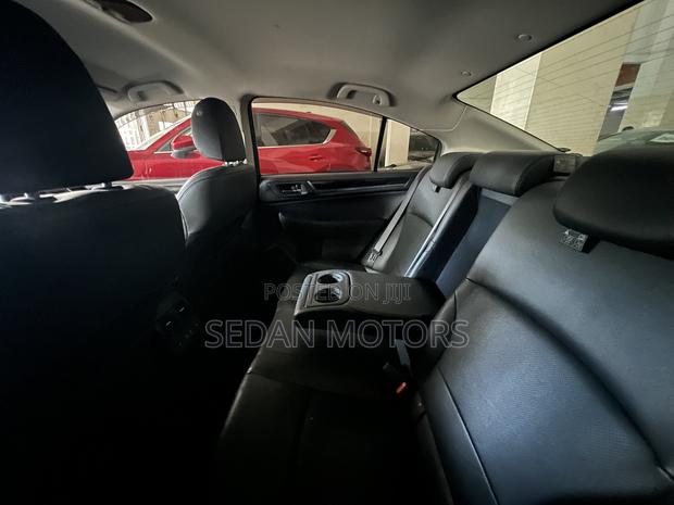 Subaru Legacy 2019 Black