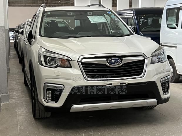 Subaru Forester 2019 Off white