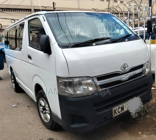 Toyota HiAce SV Premium 2013 White