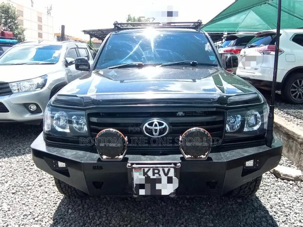 Toyota Land Cruiser 100 4.2 TD Executive 2005 Black