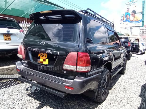 Toyota Land Cruiser 100 4.2 TD Executive 2005 Black