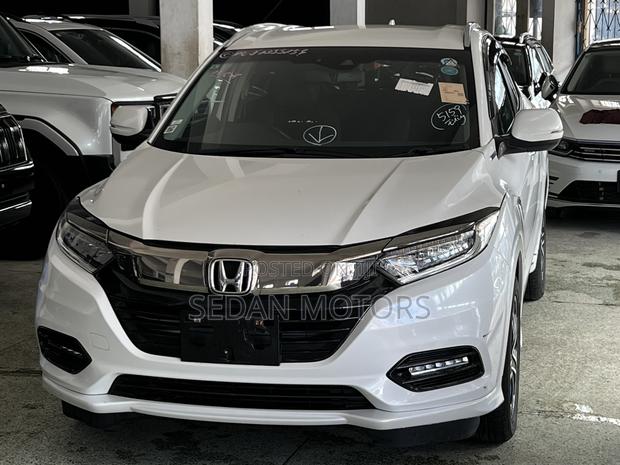 Honda Vezel 2019 White