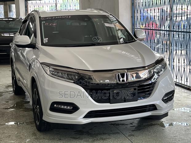 Honda Vezel 2019 White