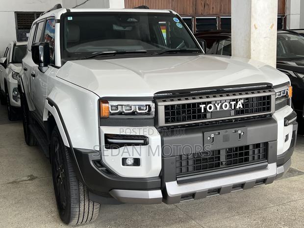 Toyota Land Cruiser Prado 2024 White