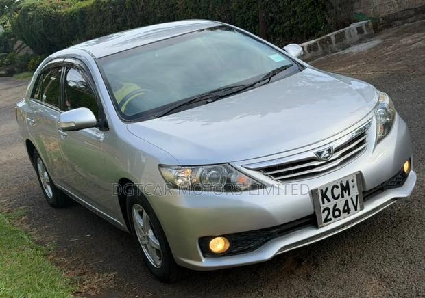 Toyota Allion 2010 Silver