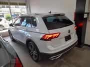 Volkswagen Tiguan 2021 White for sale
