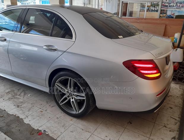 Mercedes-Benz E200 2018 Silver