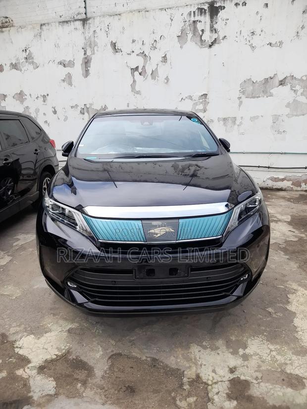 Toyota Harrier 2.0 2018 Purple