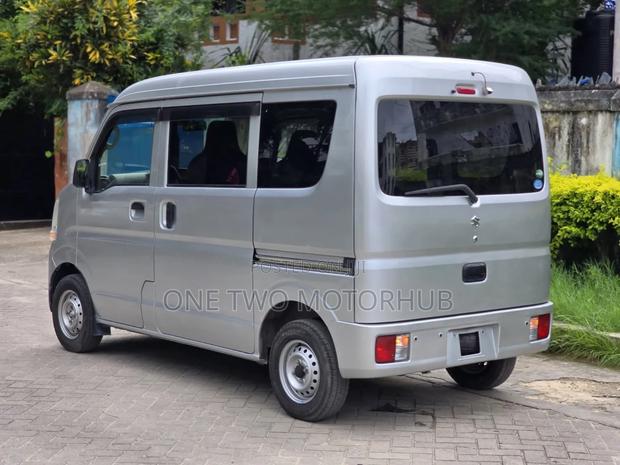Suzuki Every Wagon 2018 Silver