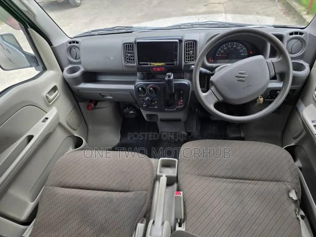 Suzuki Every Wagon 2018 Silver