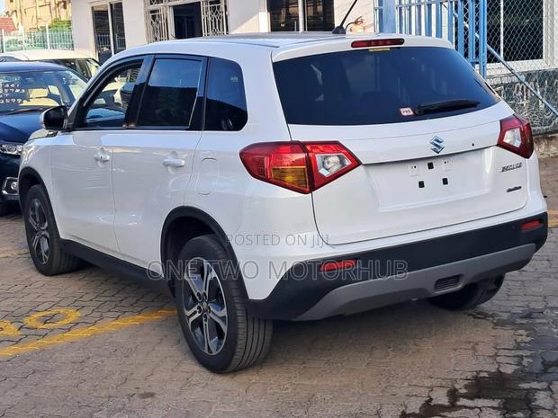 Suzuki Escudo 2018 White