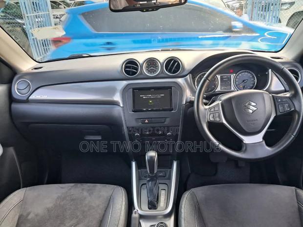 Suzuki Escudo 2018 White