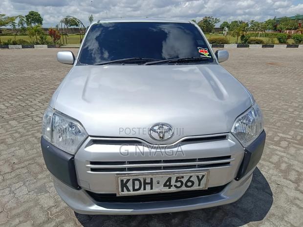 Toyota Probox 2016 Silver