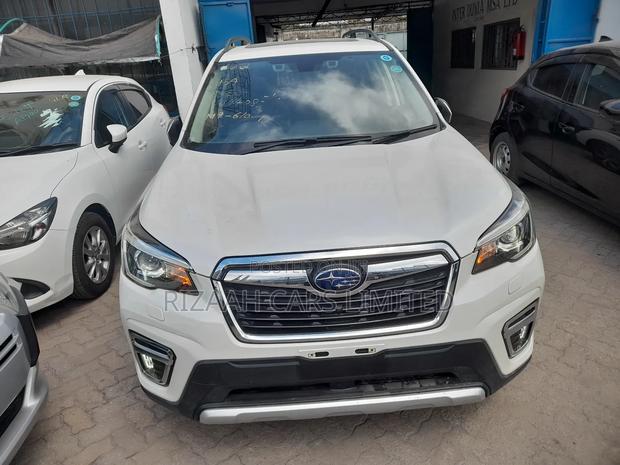 Subaru Forester 2019 White