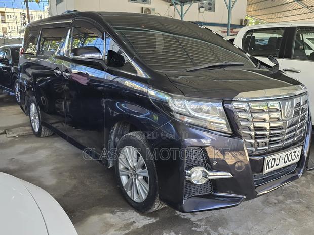 Toyota Alphard 2.5 Petrol FWD 2016 Black