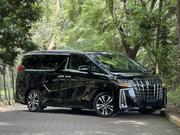Toyota Alphard 2.5 Petrol FWD 2019 Black for sale