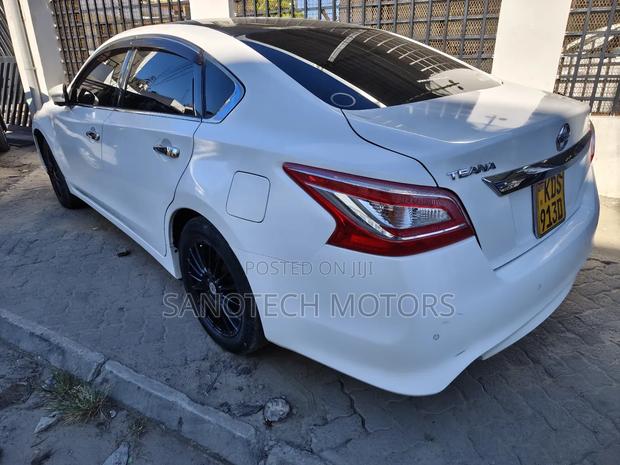 Nissan Teana 2016 White