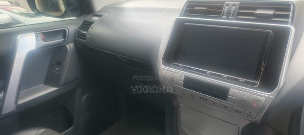 Toyota Land Cruiser Prado 2018 White
