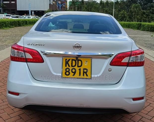Nissan Sylphy 2014 Silver