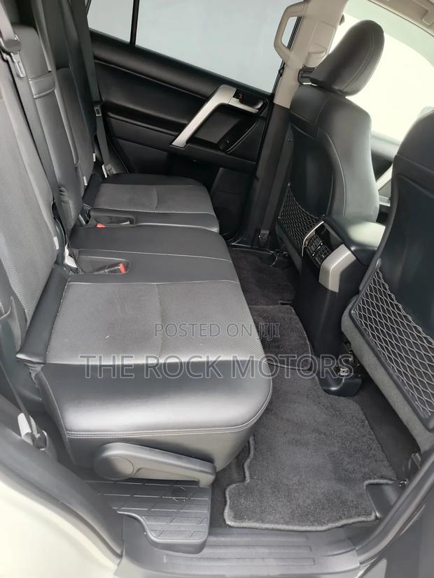 Toyota Land Cruiser Prado 2020 White